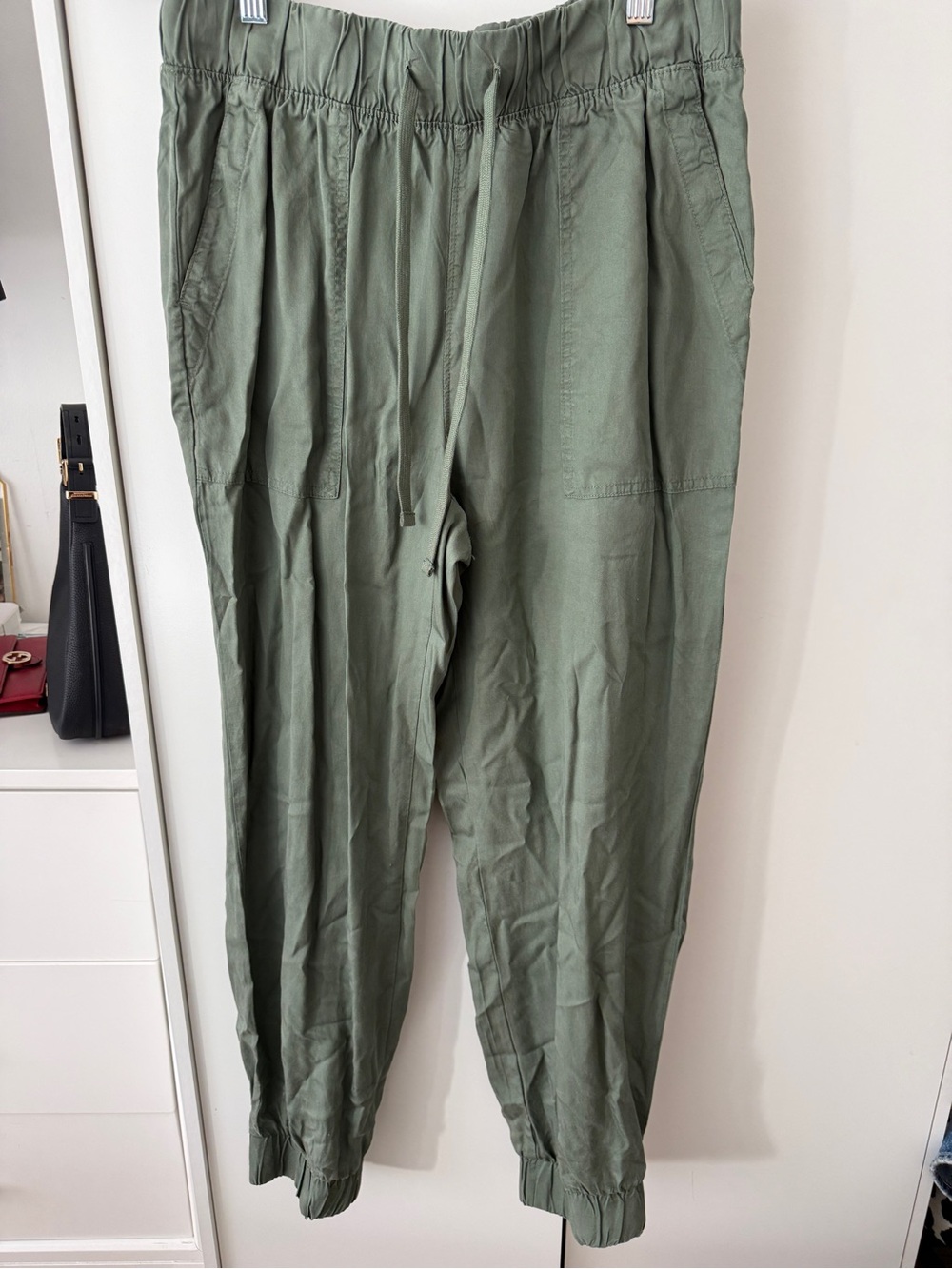 Women’s Lightweight Olive Green Drawstring Jogger Pants